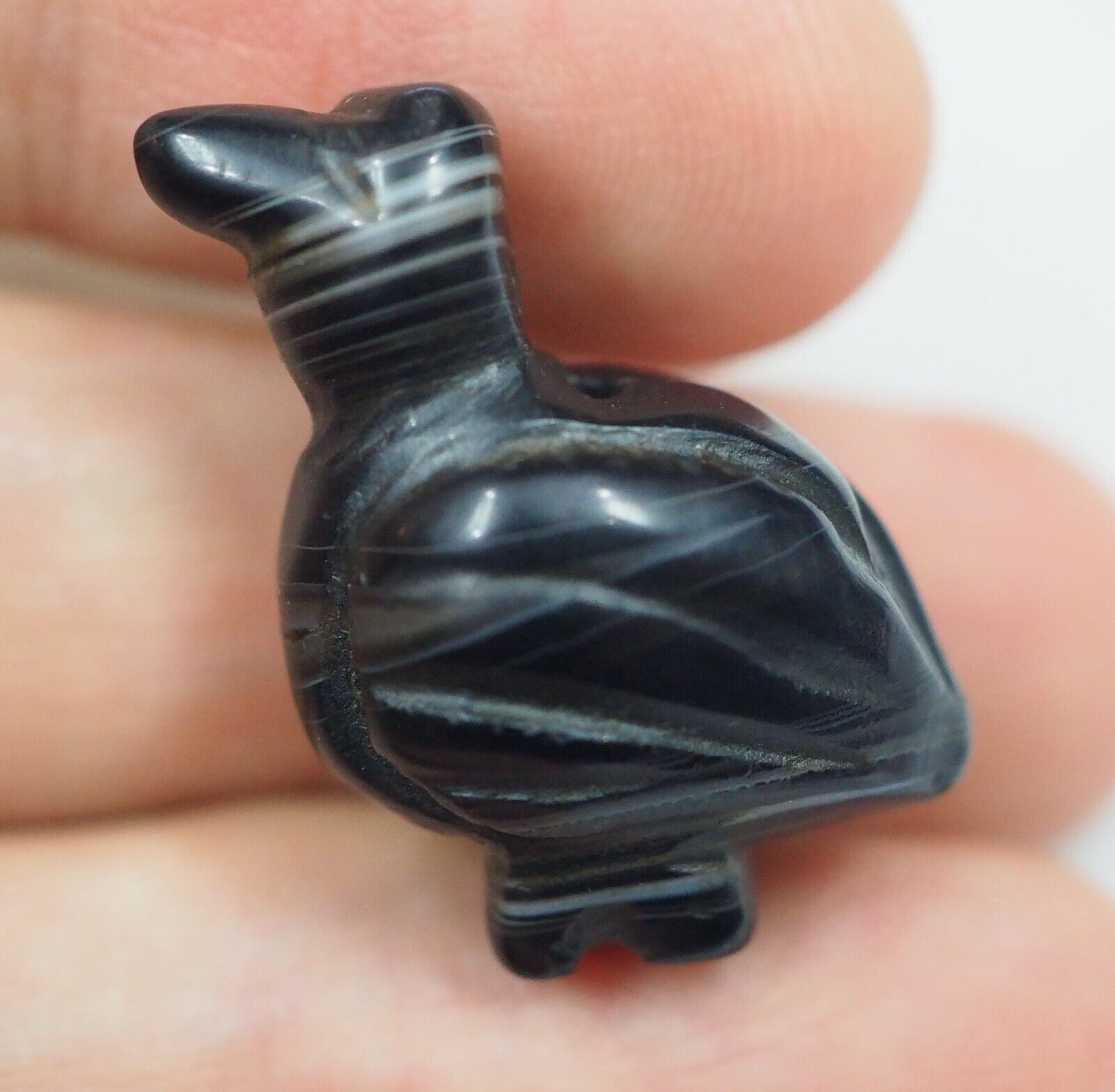 ANCIENT AGATE Stunning White Stripe Layered Bird Duck Carved Banded Agate  Bead