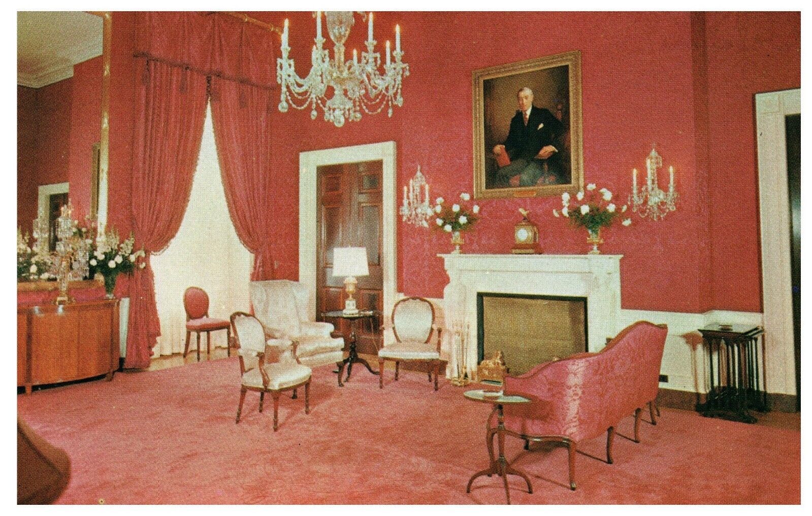 POSTCARD VTG Red Room The White House Washington DC 