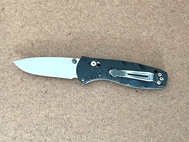 BENCHMADE Knife - 580 154CM Stainless Steel BLACK Valox -Great Condition