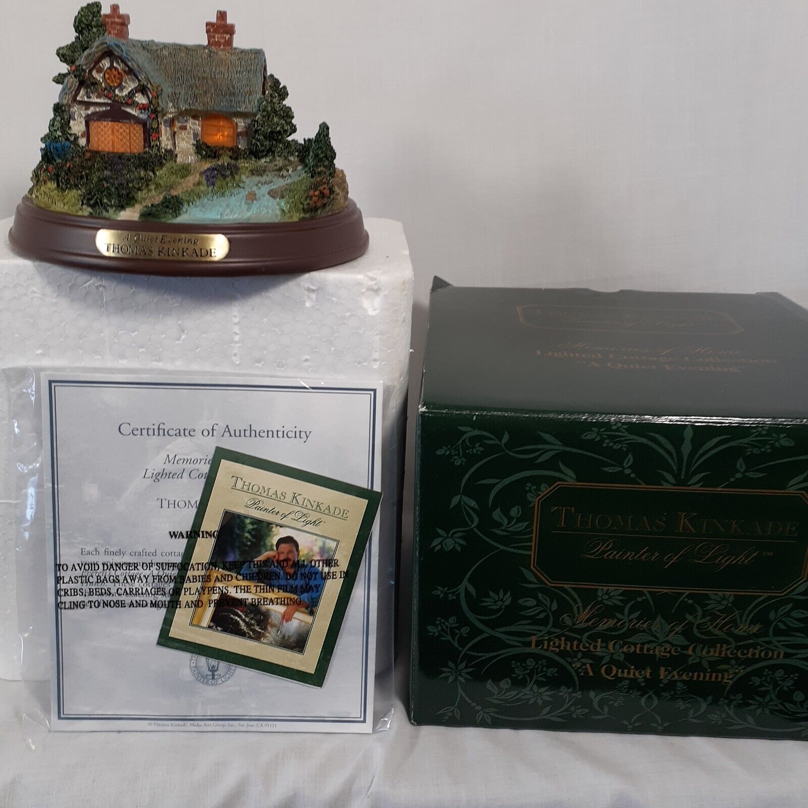 Thomas Kinkade A Quiet Evening Lighted Cottage Memories of Home with COA Box