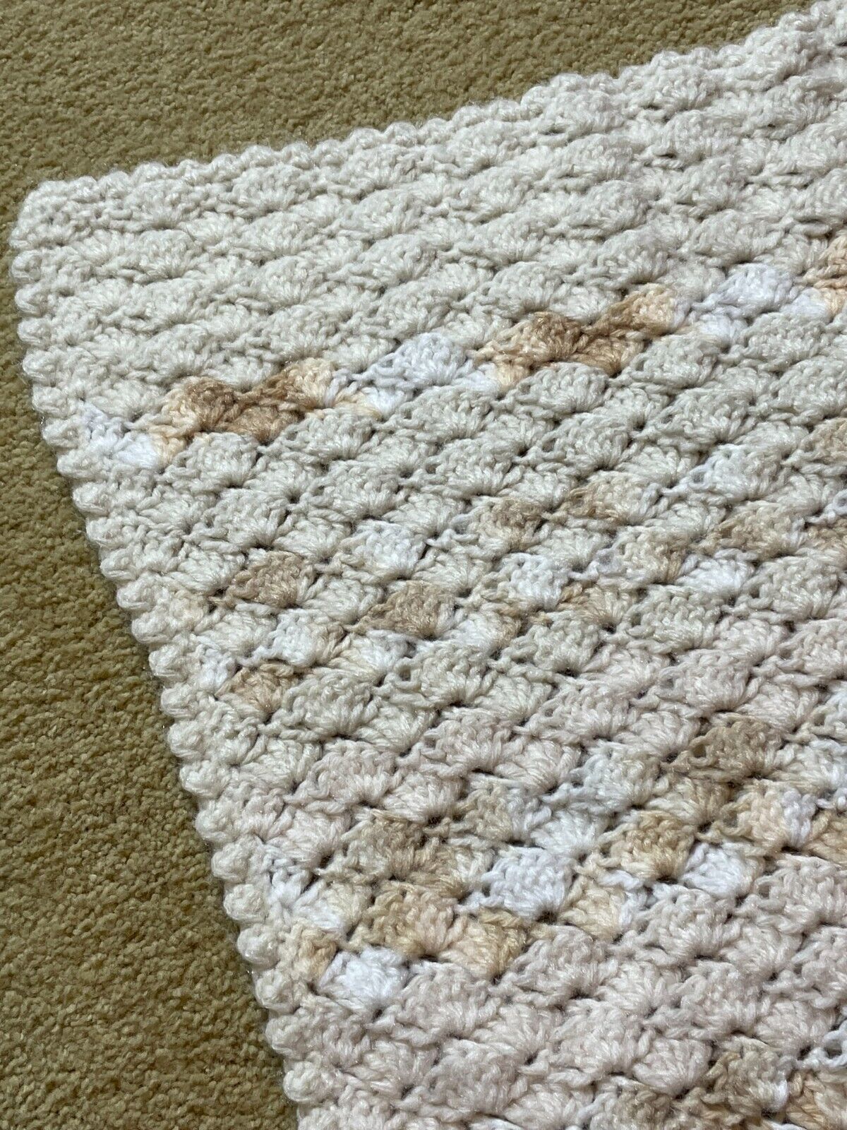 Granny Knit Handmade Crochet Afghan Blanket Throw Marbled Beige Ivory 66 x 48