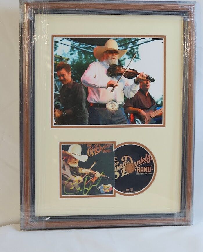 Charlie Daniels Signed Live at Billy Bobs Texas CD Autographed Beckett COA  RARE