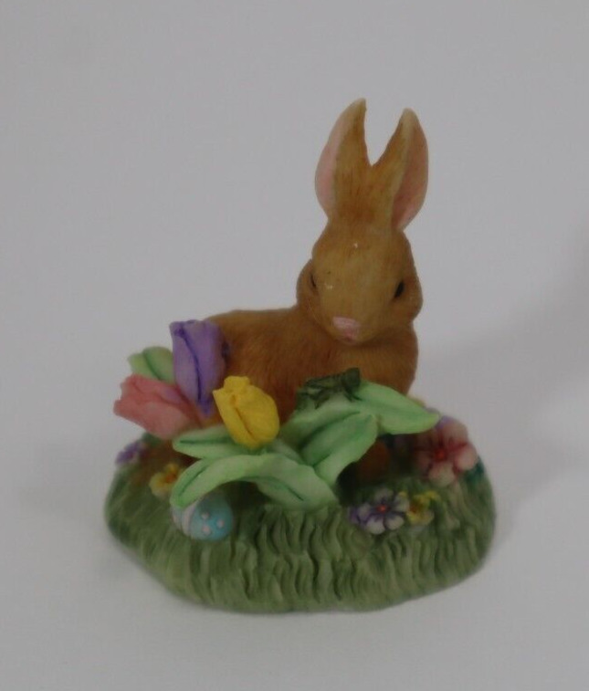 U1 bunny rabbit with tulips RUSS BERRIE vintage figurine Easter 13977