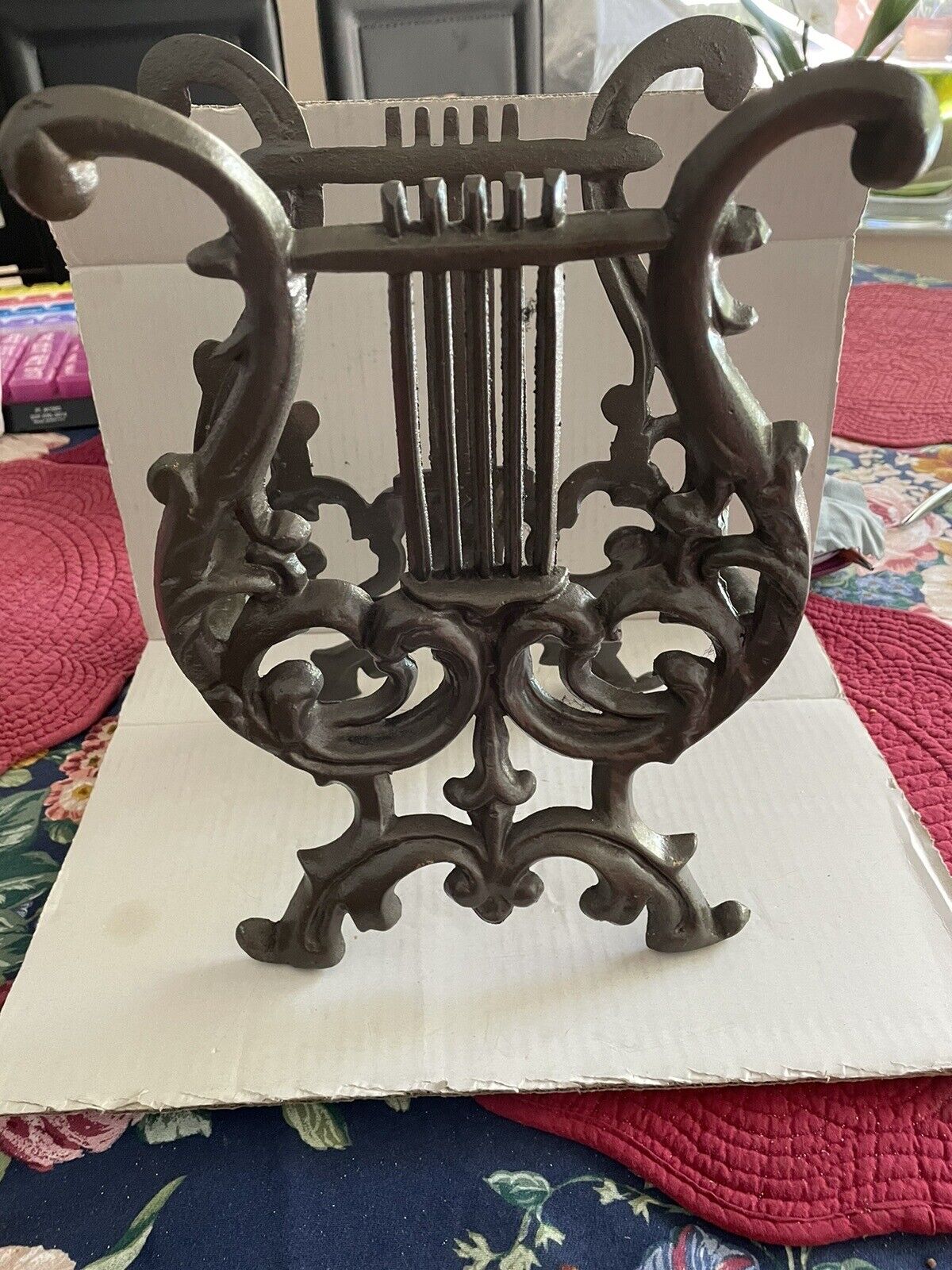 Vintage Cast Iron Lyre To Hold Sheet Music Or Magazines