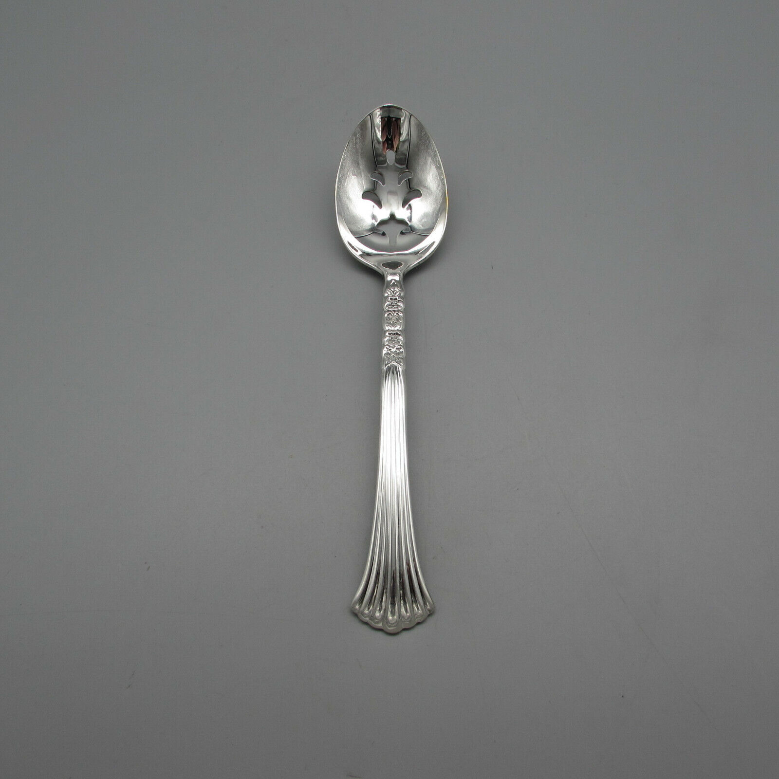 Oneida Silverplate FLORAL QUEEN Slotted Serving Spoon