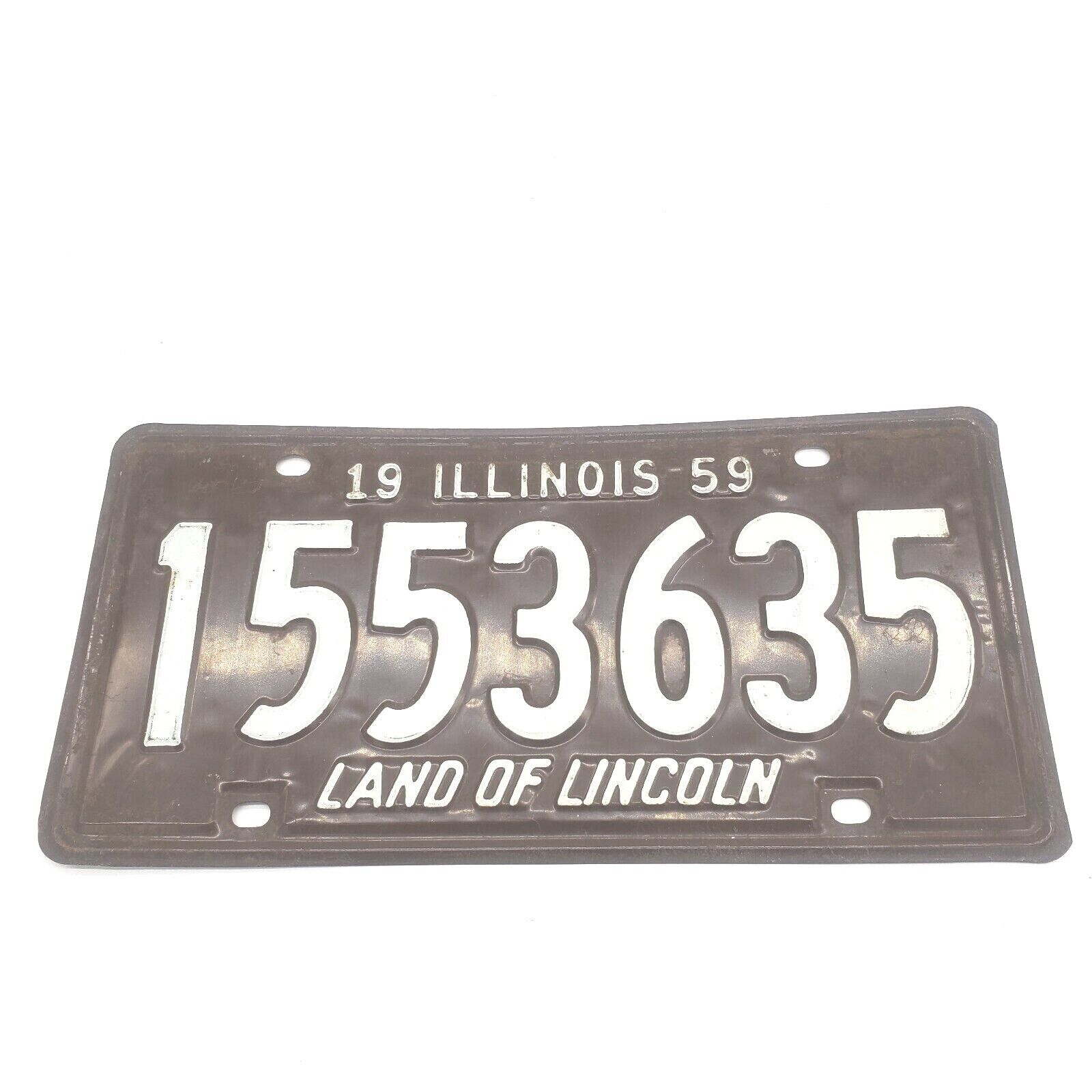  	Vintage 1959 illinois\'s license plate number 1553635 land of Lincoln
