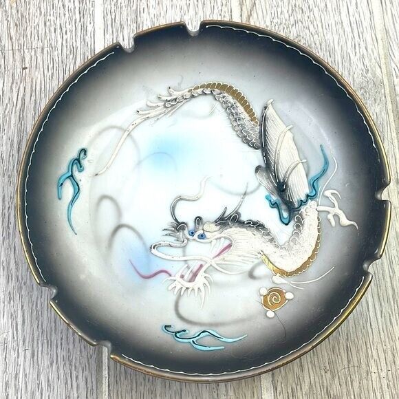Vintage Moriage Dragonware Ashtray. Acra China Made in Japan.