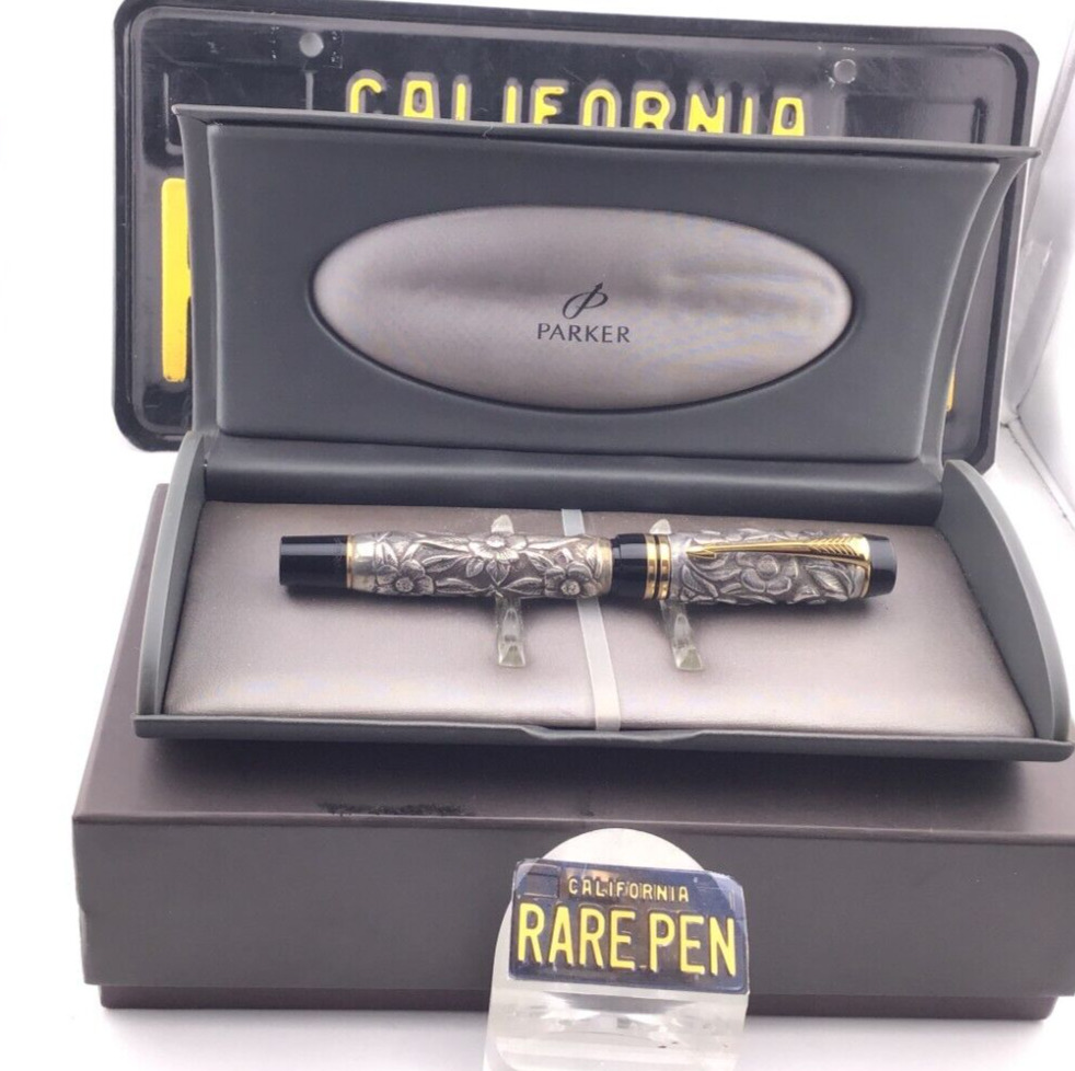 Parker Duofold Centennial KULLOCK STERLING SILVER Fountain Pen 18K B Italic NEW