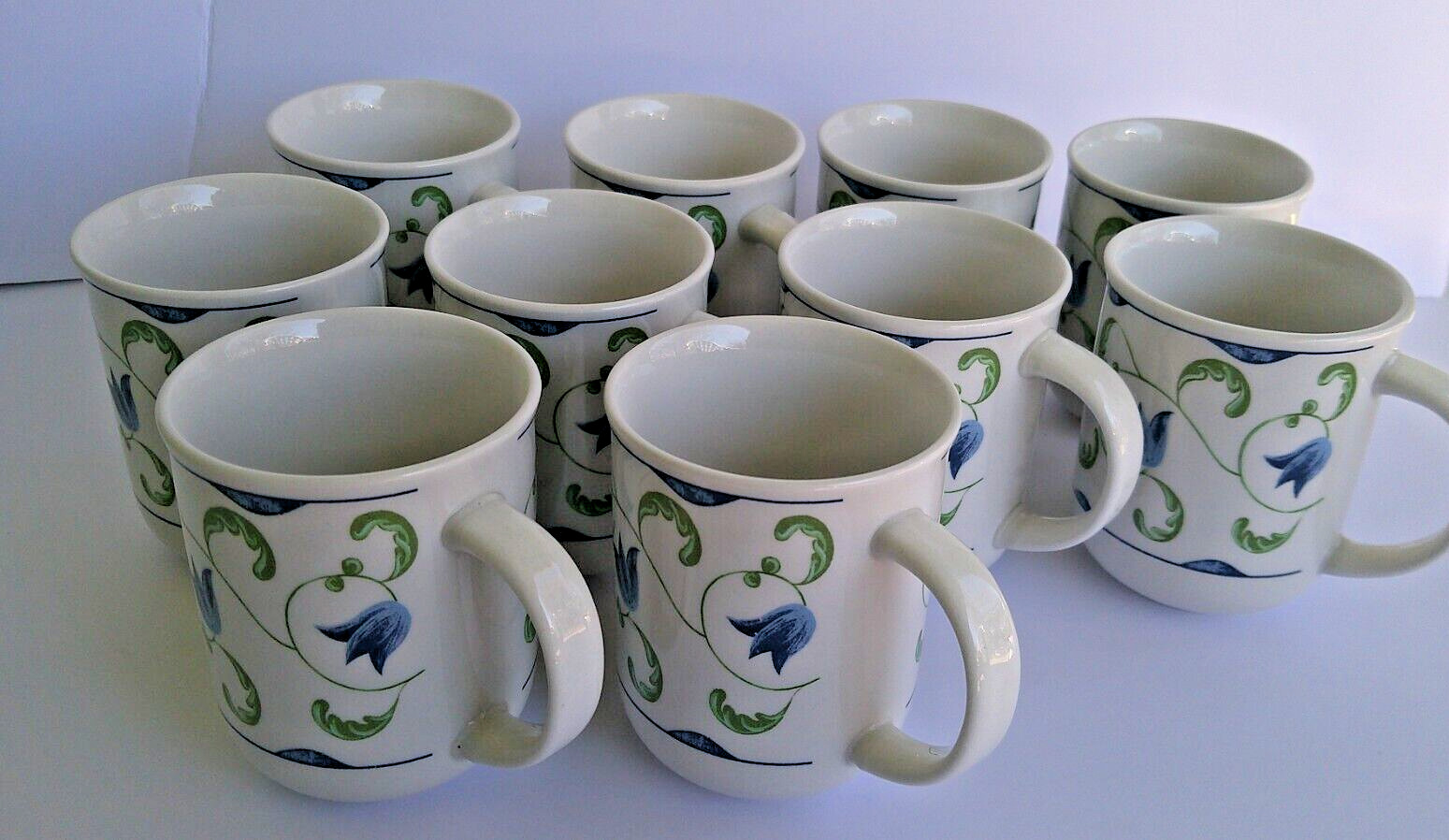 ONEIDA Casual Settings Regency Blue Floral & Vine Tea Coffee Cup Mugs Set 11