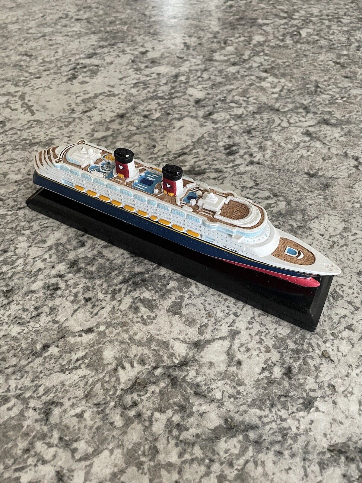 Disney Cruise Line DCL Scale Model Ship Replica DREAM