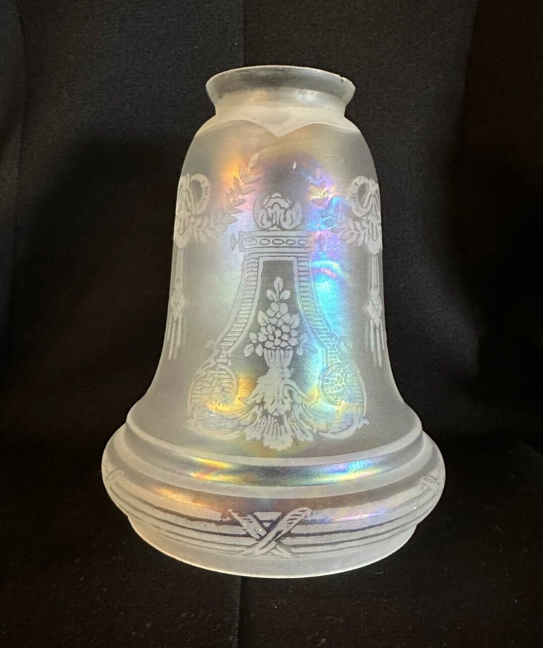 Victorian Iridescent Crystal Etched Glass Kerosene Paraffin Oil Lamp Tulip Shade