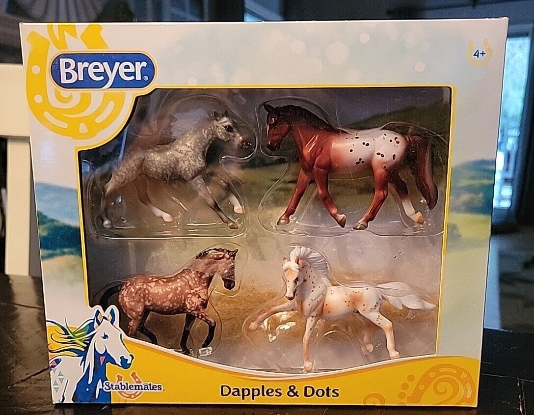 2018 BREYER HORSE STABLEMATES DAPPLES & DOTS - 4 STABLEMATES INCLUDED - NEW