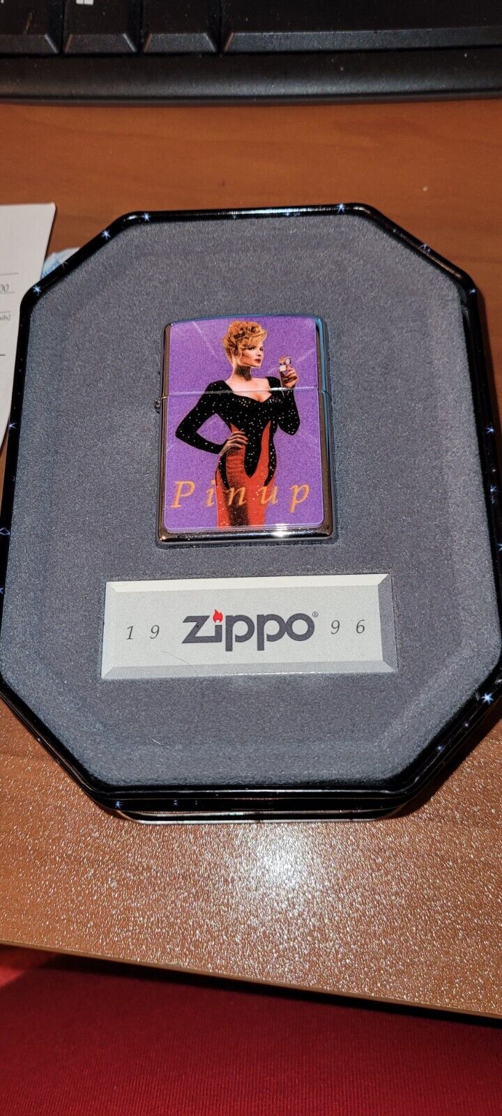 1996 Playboy Play Mate of Year Pinup Girl Zippo & tin