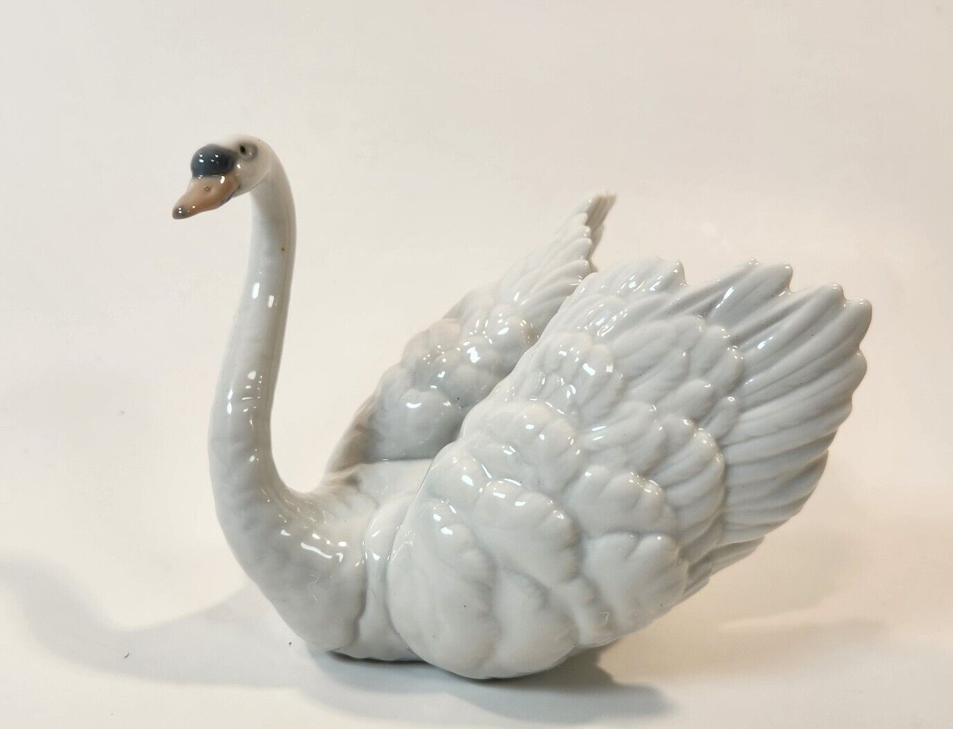 Lladro - Swan with Wings Spread