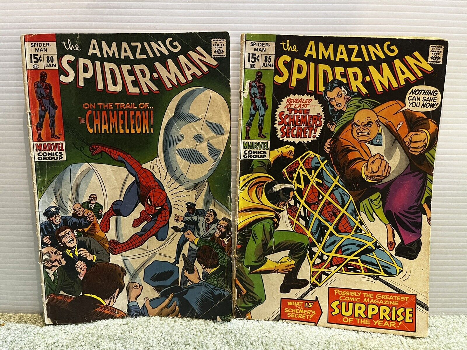 2 Old Marvel Comics Amazing Spider-Man #80 Chameleon & #85 The Kingpin Comic Lot