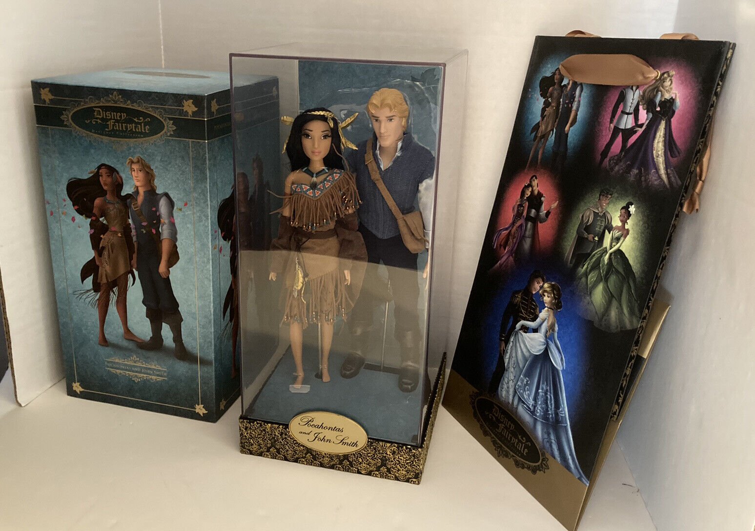 Disney Store Fairytale Designer Limited Edition Pocahontas & John Smith Doll Set