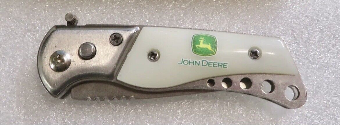John Deere Tractors Advertising Spring Assisted Single Blade Pocket Knife - NEW