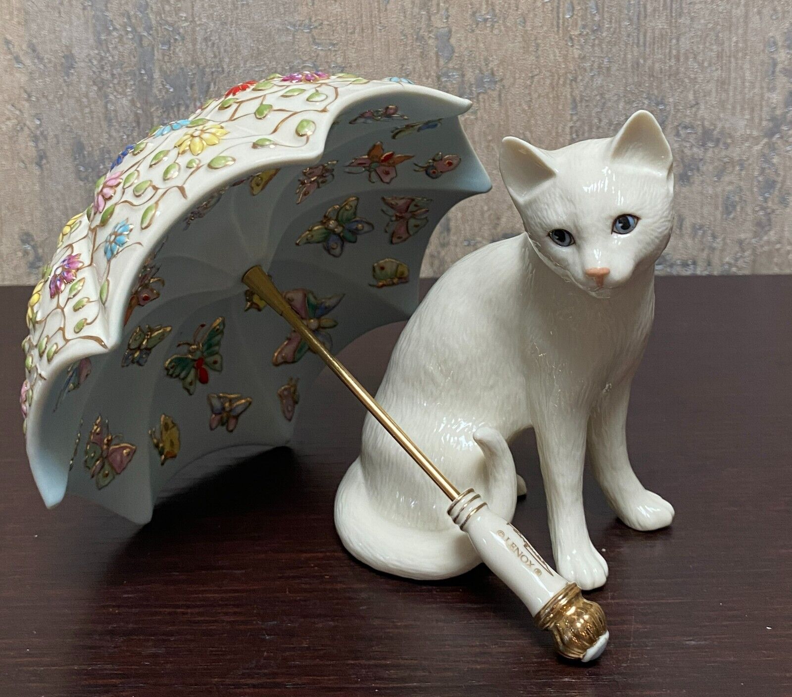 Lenox April Showers May Flowers Cat With Umbrella Figurines