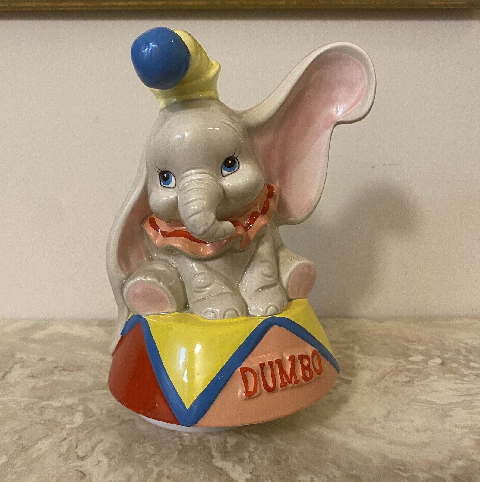 Vintage Schmid Musical Collectibles Dumbo My Favorite Things W1053 Walt Disney