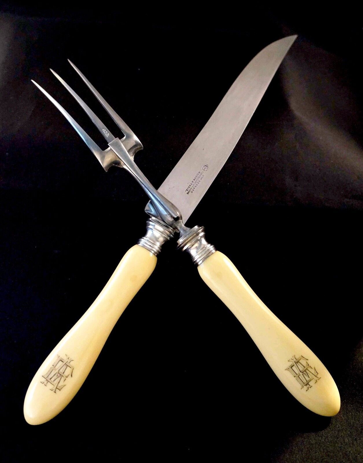 Antique Craving Knife & Fork Serving Set, made of Bone & Steel, France 19th c.