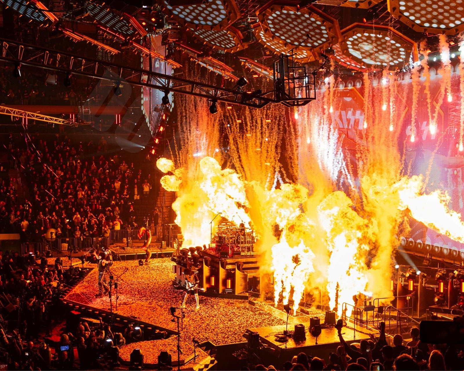 KISS 2023 End The Road Tour New York Madison Square Fire On Stage 8x10 Photo