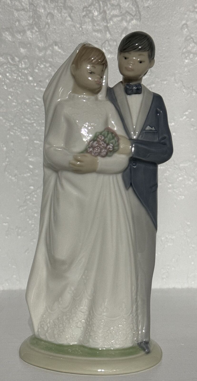 Nao By Lladro Bride And Groom Husband Wife Figurine 1992 #565 Sticker on Bottom