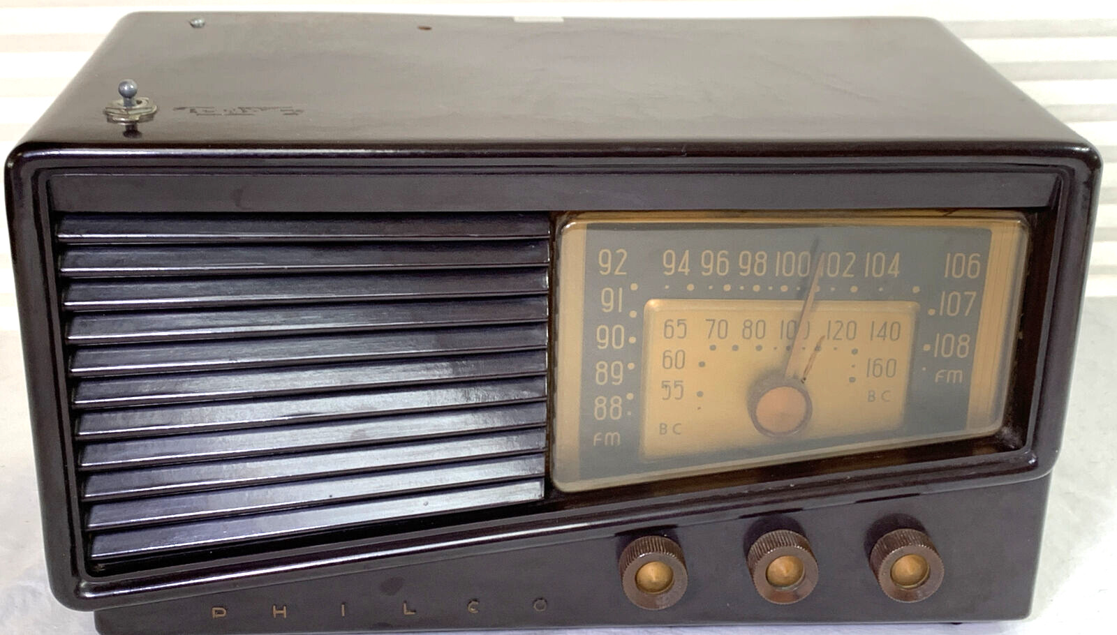 Philco Model 50-925 Vintage Tabletop Radio