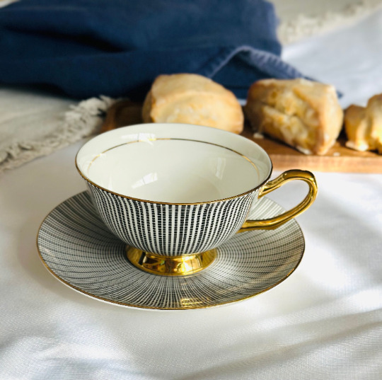 Bone China Tea cups and saucers set, coffee cup and saucer set,