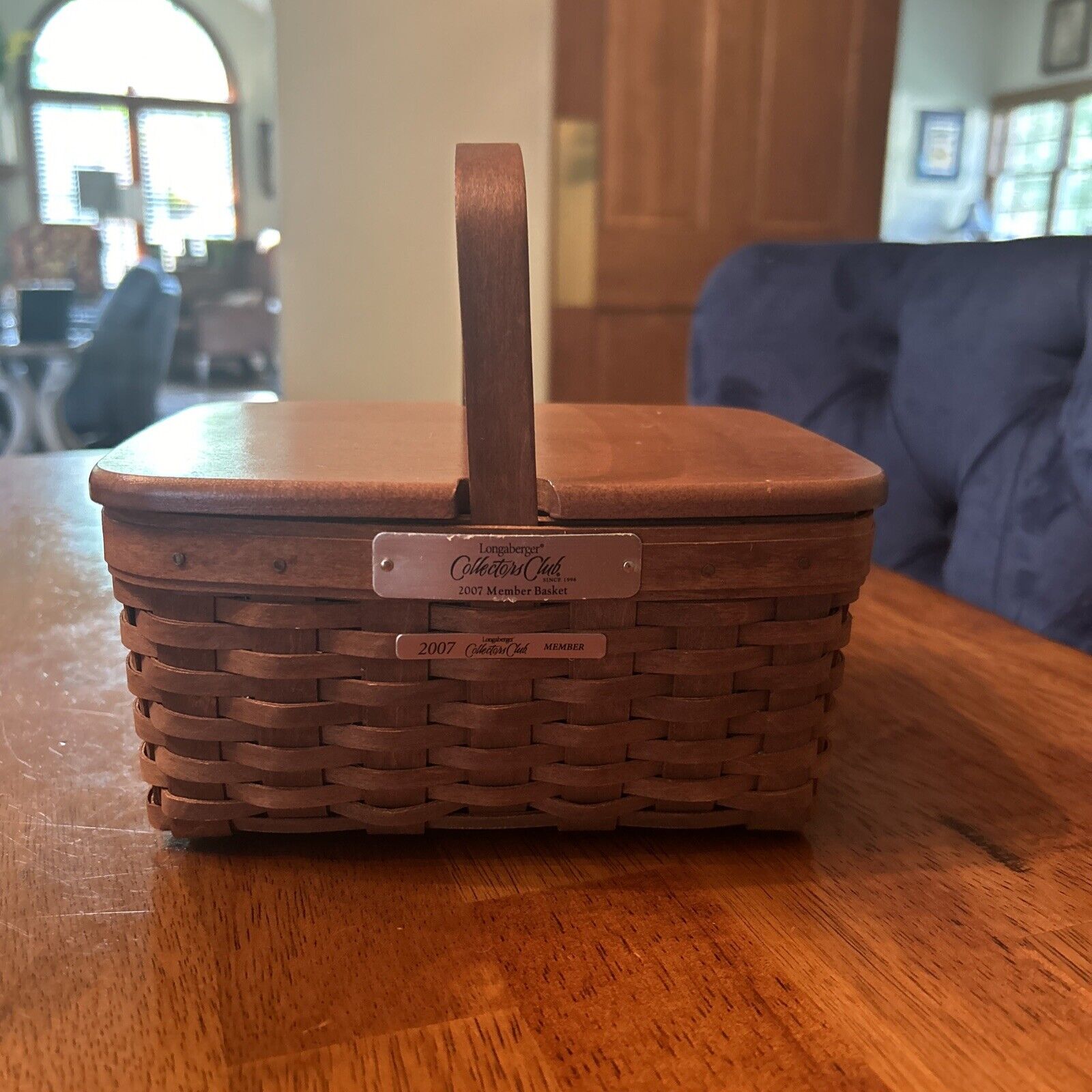 Longaberger 2007 Collectors Club Member Basket, with Tag & Protector.