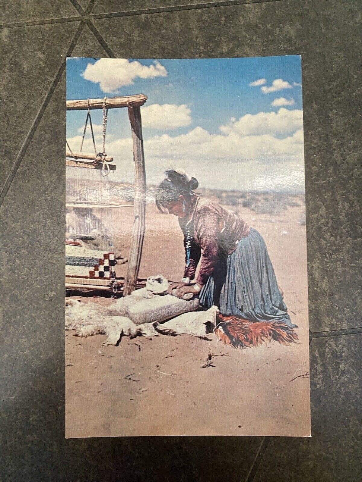 Vintage Native American Postcard ~ Grinding corn on metate ~ Navajo Reservation