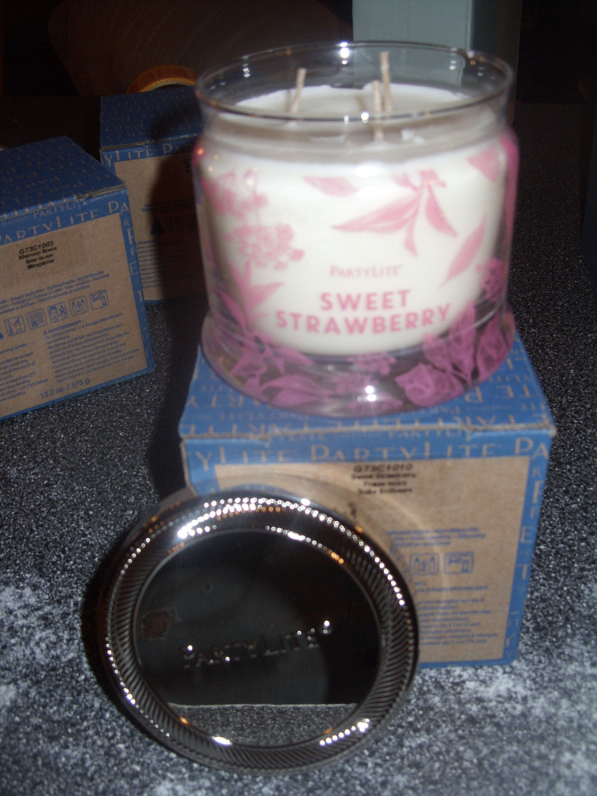 Partylite SWEET STRAWBERRY SIGNATURE 3-wick JAR CANDLE  BRAND NEW FALL 2016 
