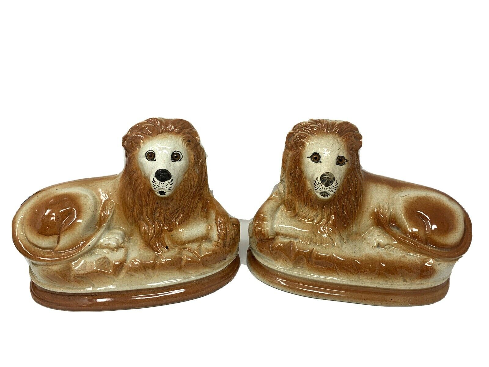 Superb Pair: 19th C Antique Staffordshire Recumbent Lions With Glass Eyes