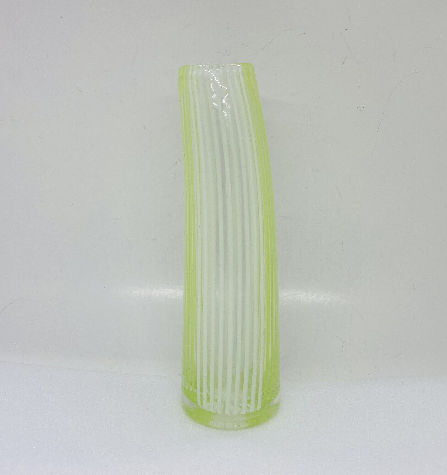 Vintage Yellow White Striped Leaning Glass Flower Vase 8” Tabletop Art Decor 33