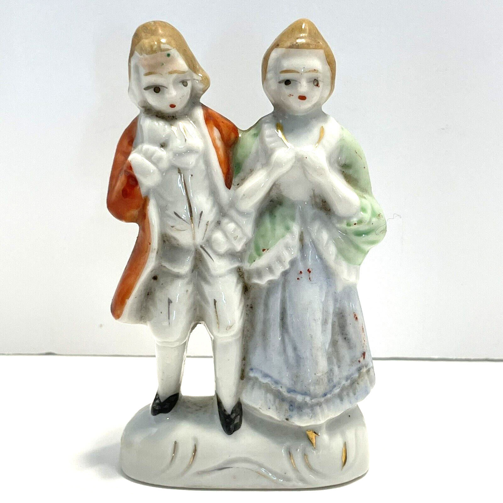 Vintage Porcelain Figurine 18th Century Couple Made in Pre-War Japan 4\