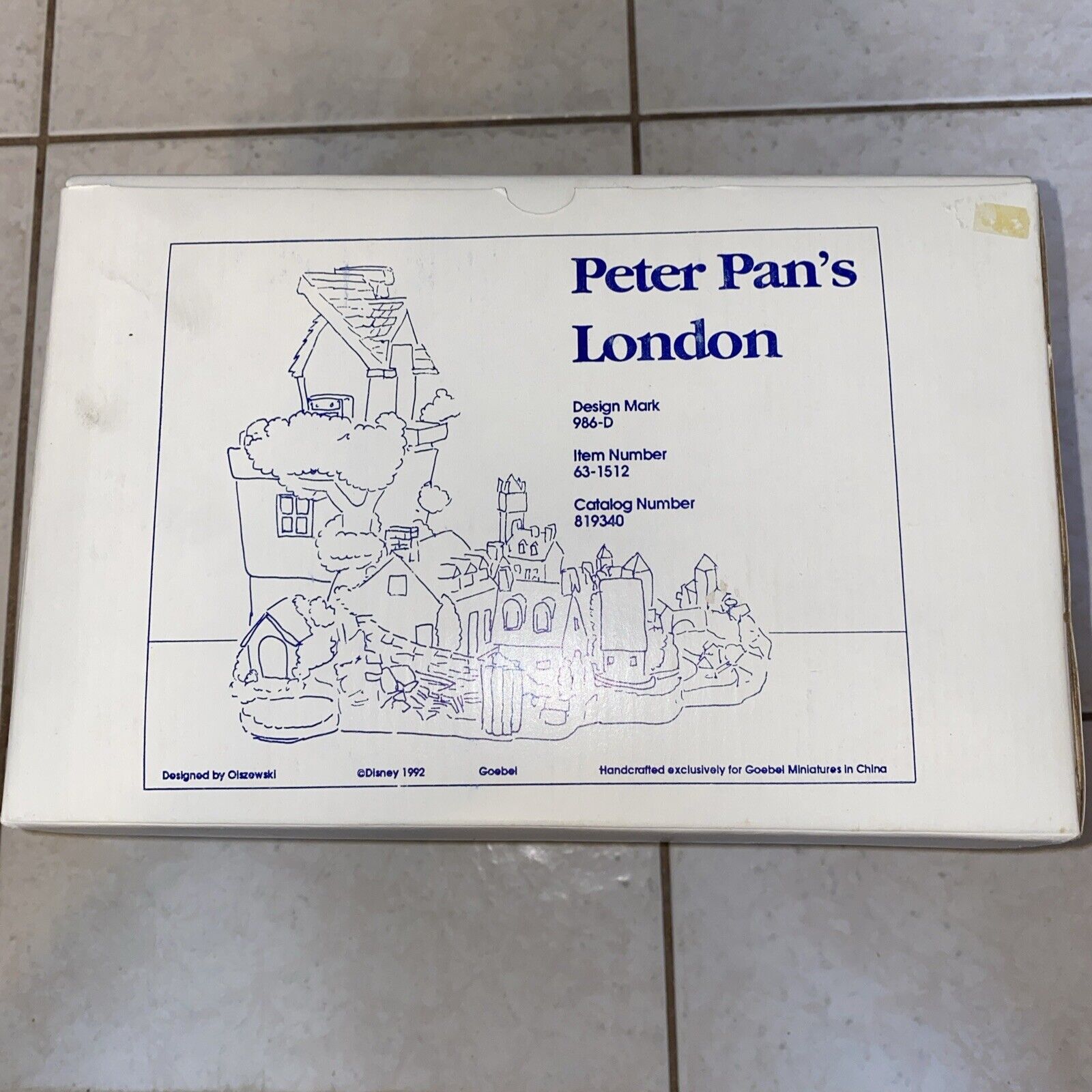Large 1992 Goebel Disney Figurine 986-D Peter Pan\'s London Town In Original Box