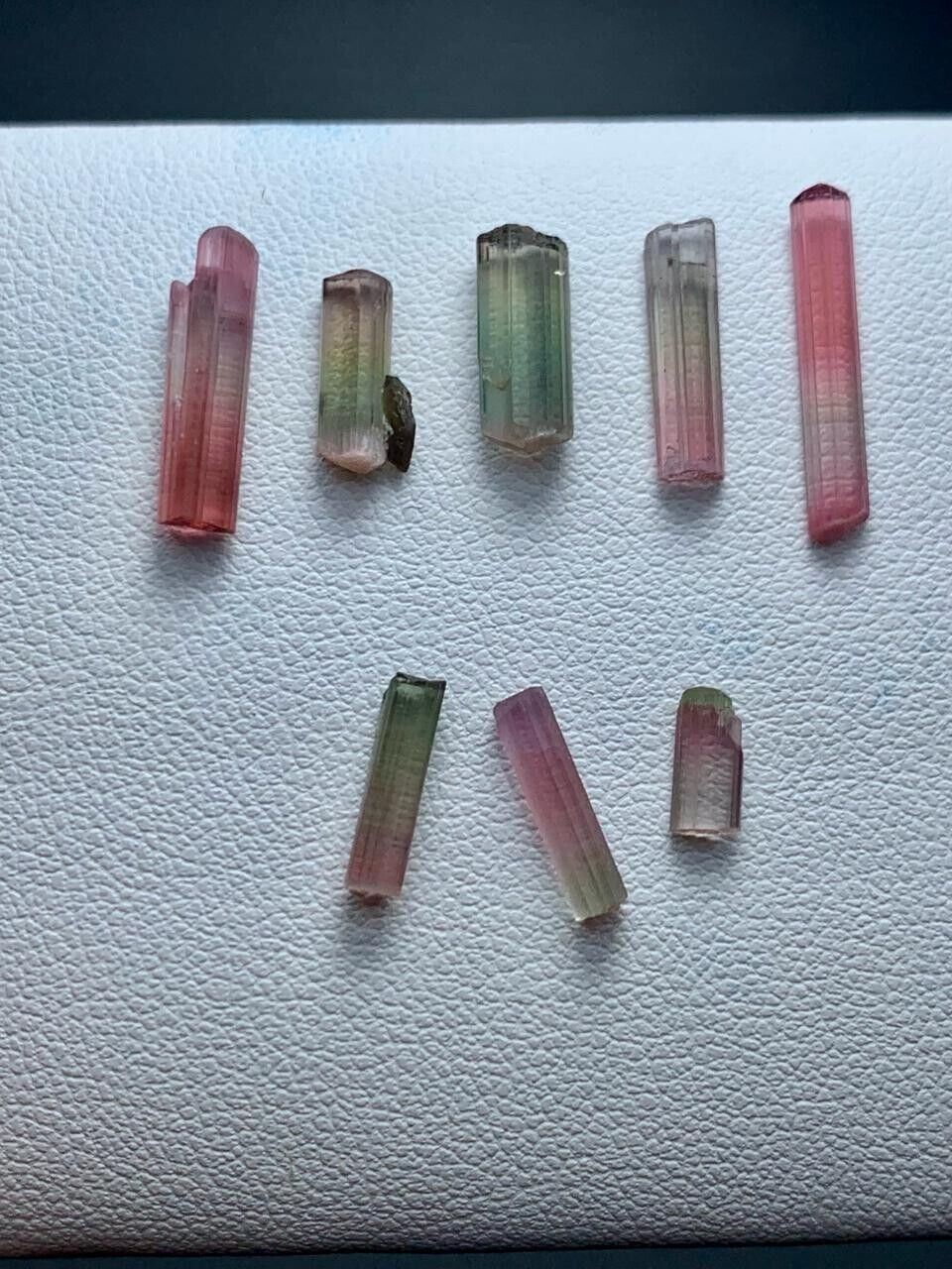 9.50 Carat beautiful (lot) terminated tourmaline crystals from Afghanistan