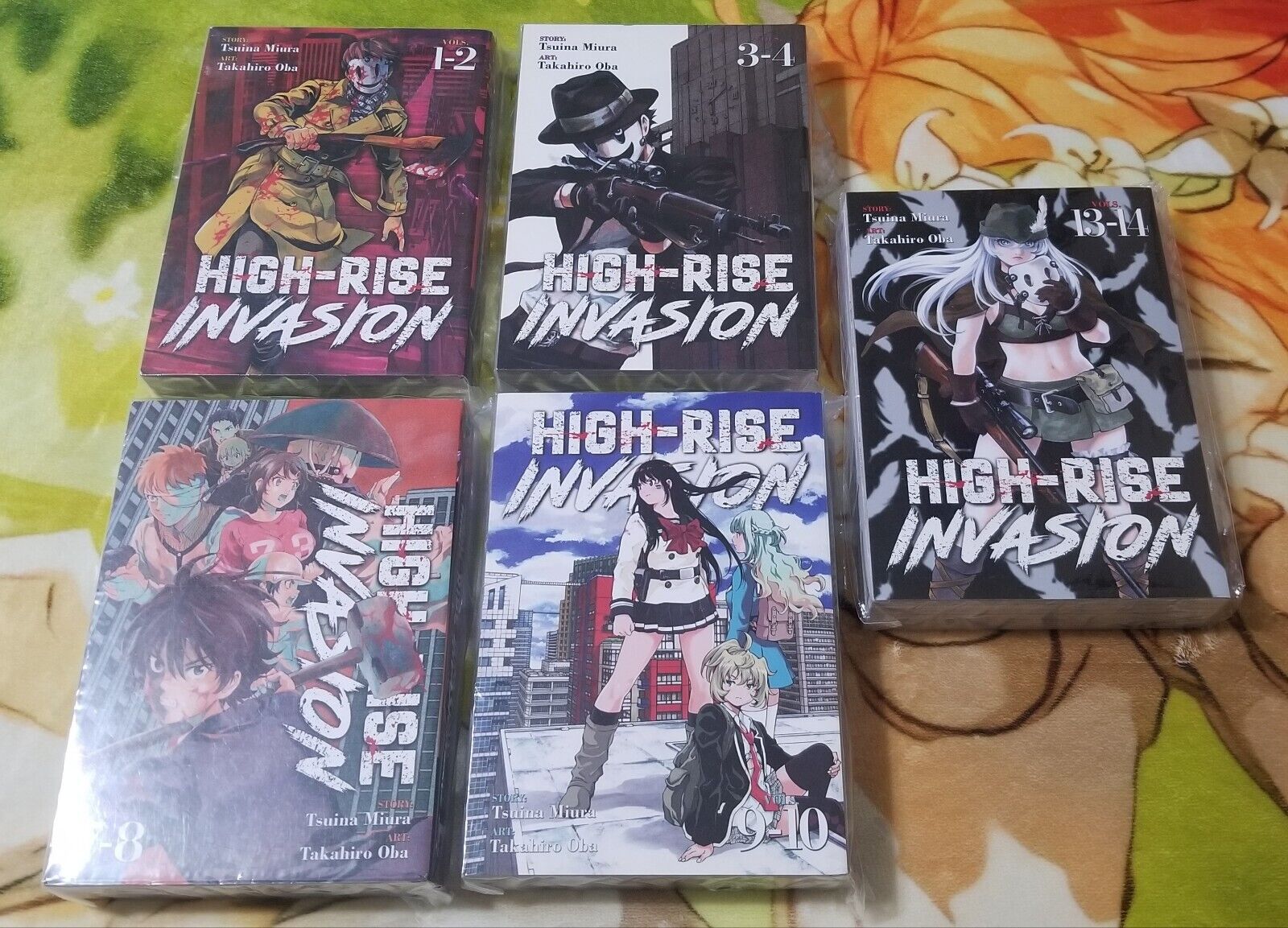 High Rise Invasion Manga 1-4, 7-10, 13-14