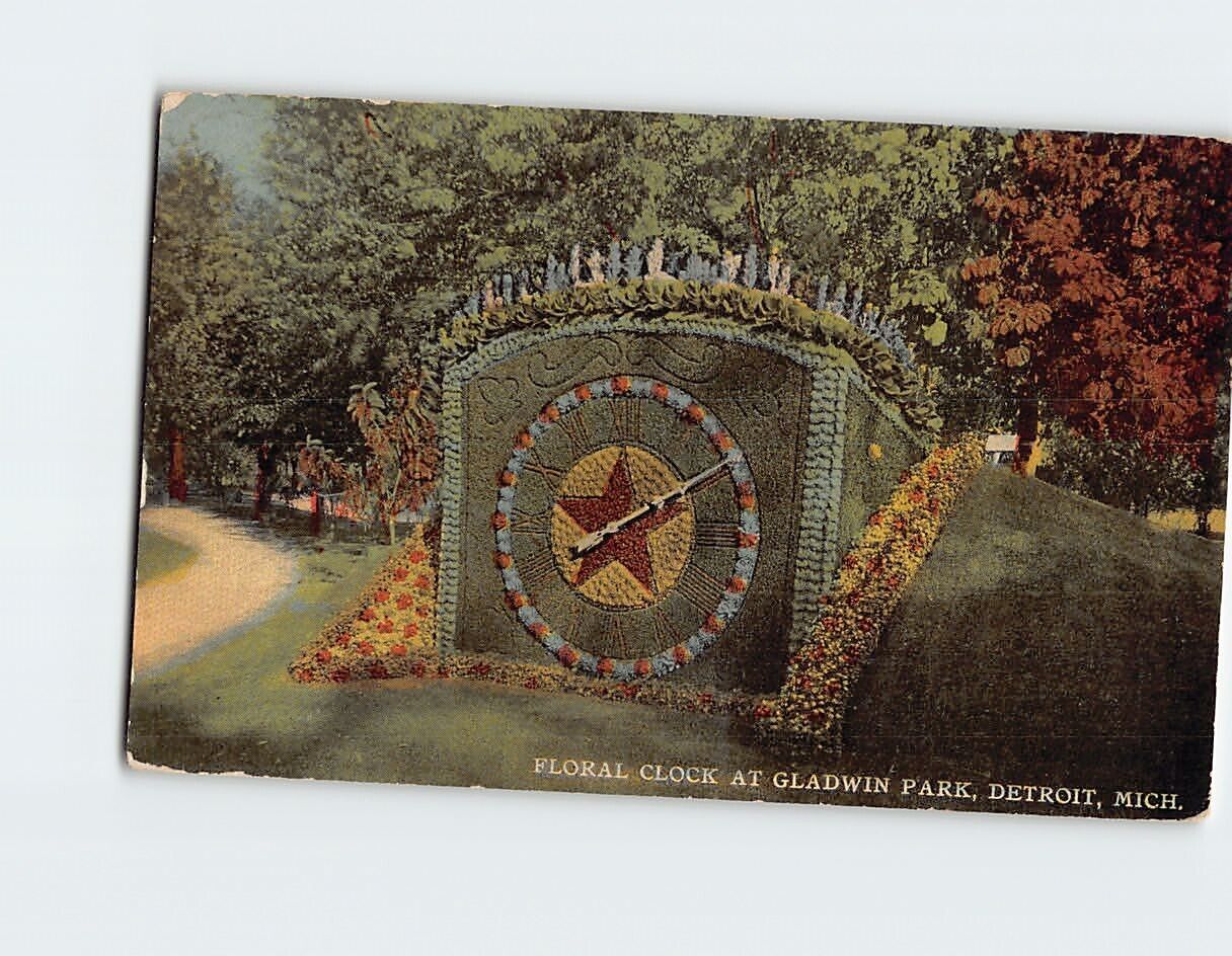 Postcard Floral Clock Gladwin Park Detroit Michigan USA