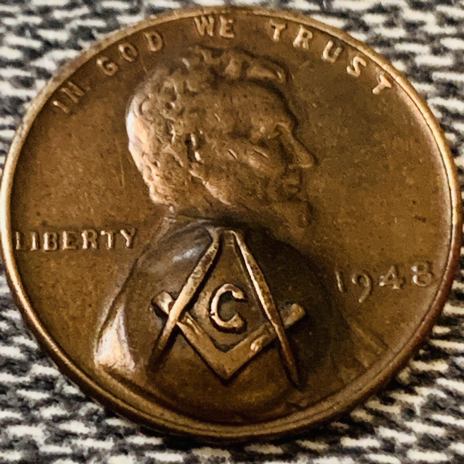 RARE Masonic Freemason Compass & Square Stamped 1948  Wheat  Penny cent coin