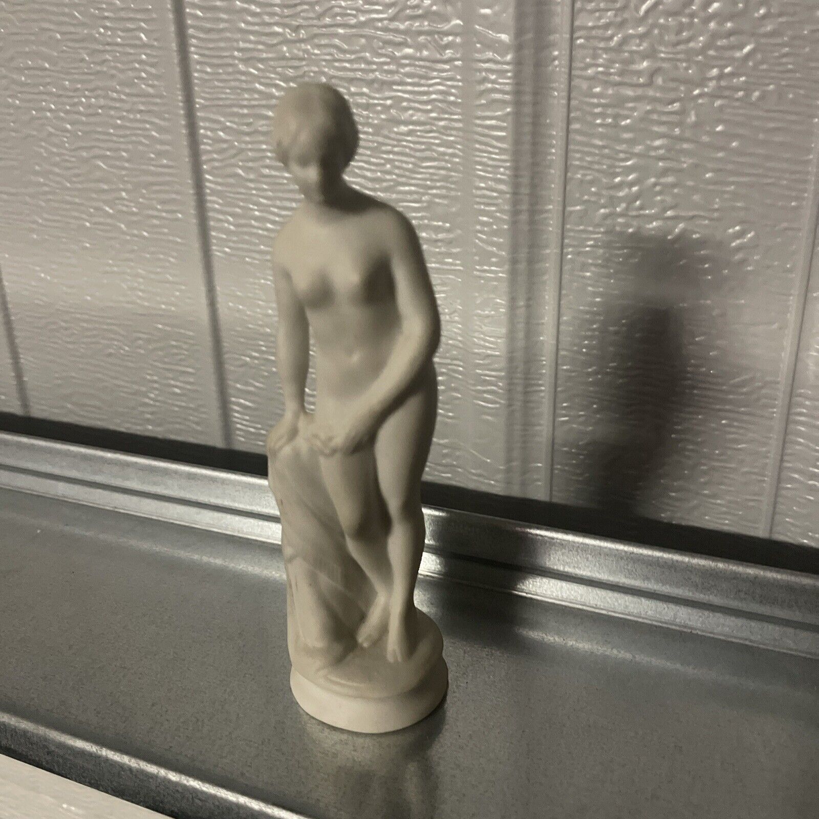 Vintage Nude lady Woman Bisque Figurine. German. 4.75
