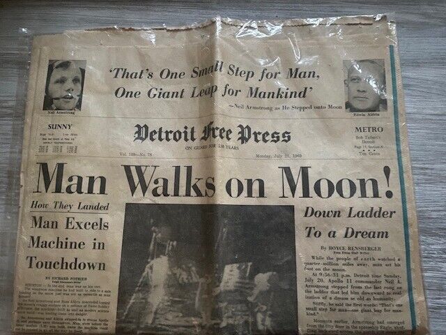 Detroit Free Press Man Walks on Moon 7/21/1969 in Plastic excellent condition