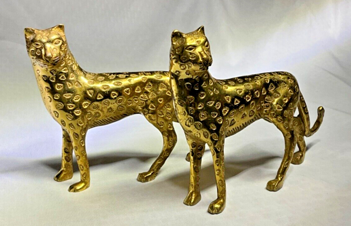 Two Wild Leopard Design Statue Brass Cheetah Sculpture Alarming Panther Statue 