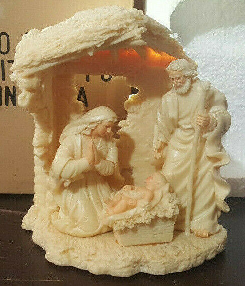 2000 Festivities by Enesco Holy Family with Barn Figurine 902518 
