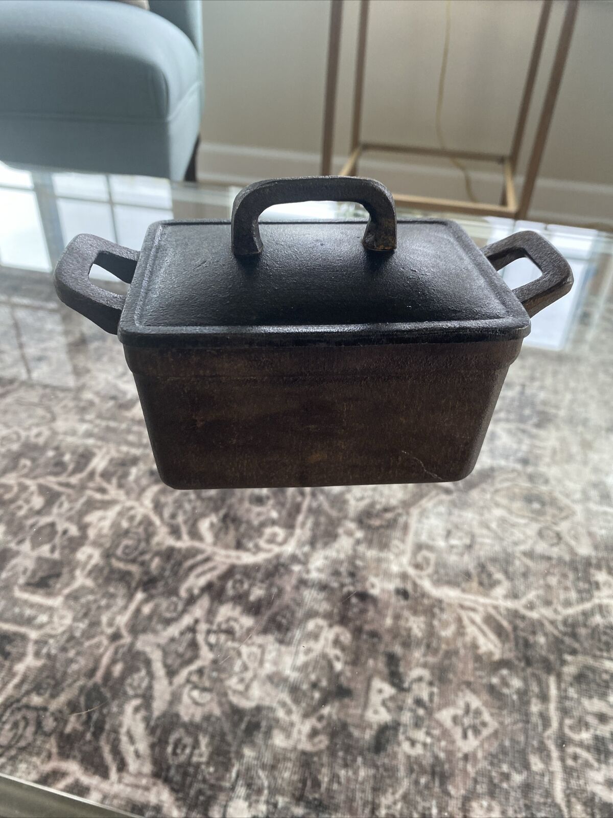 Castware Cast Iron Small Dutch Oven With Lid