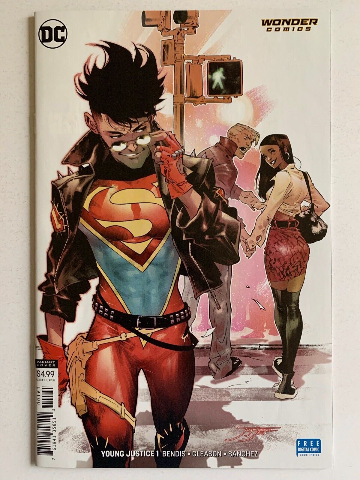 Young Justice #1 Variant Jorge Jimenez Superboy DC Comics 2019