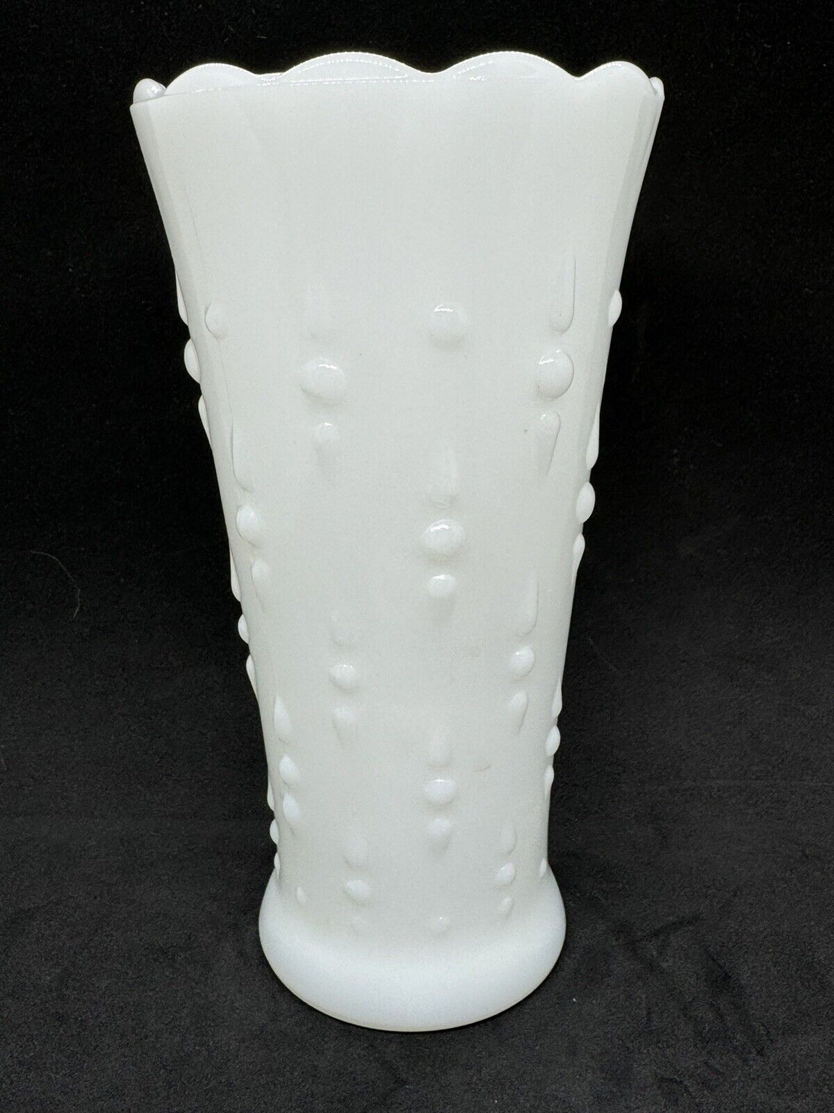 Vintage Anchor Hocking Teardrop and Pearl Milk Glass Vase