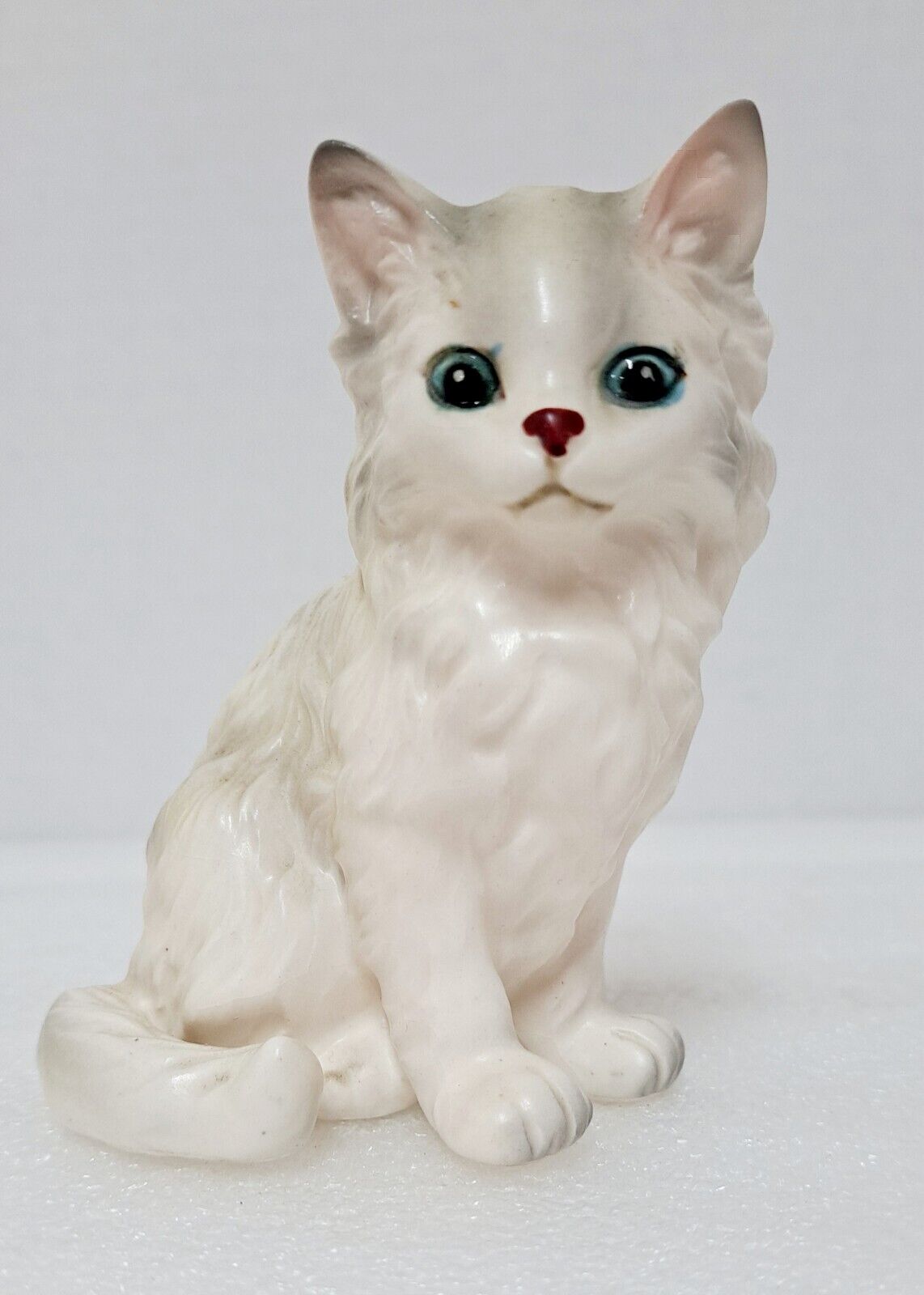 Vintage Lefton Porcelain White Persian Kitten Cat Figurine Made in Japan #1513