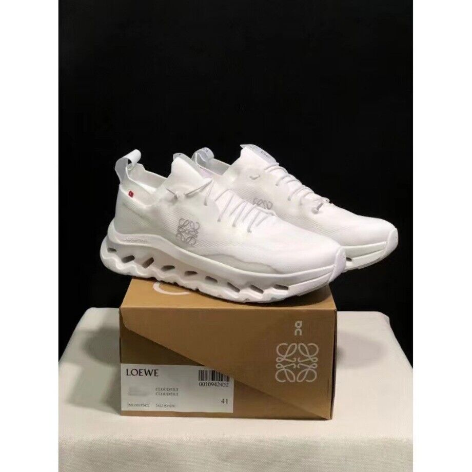 2024 NEW,On Cloud LOEWE Women\'s men Running Shoes pure white New without box
