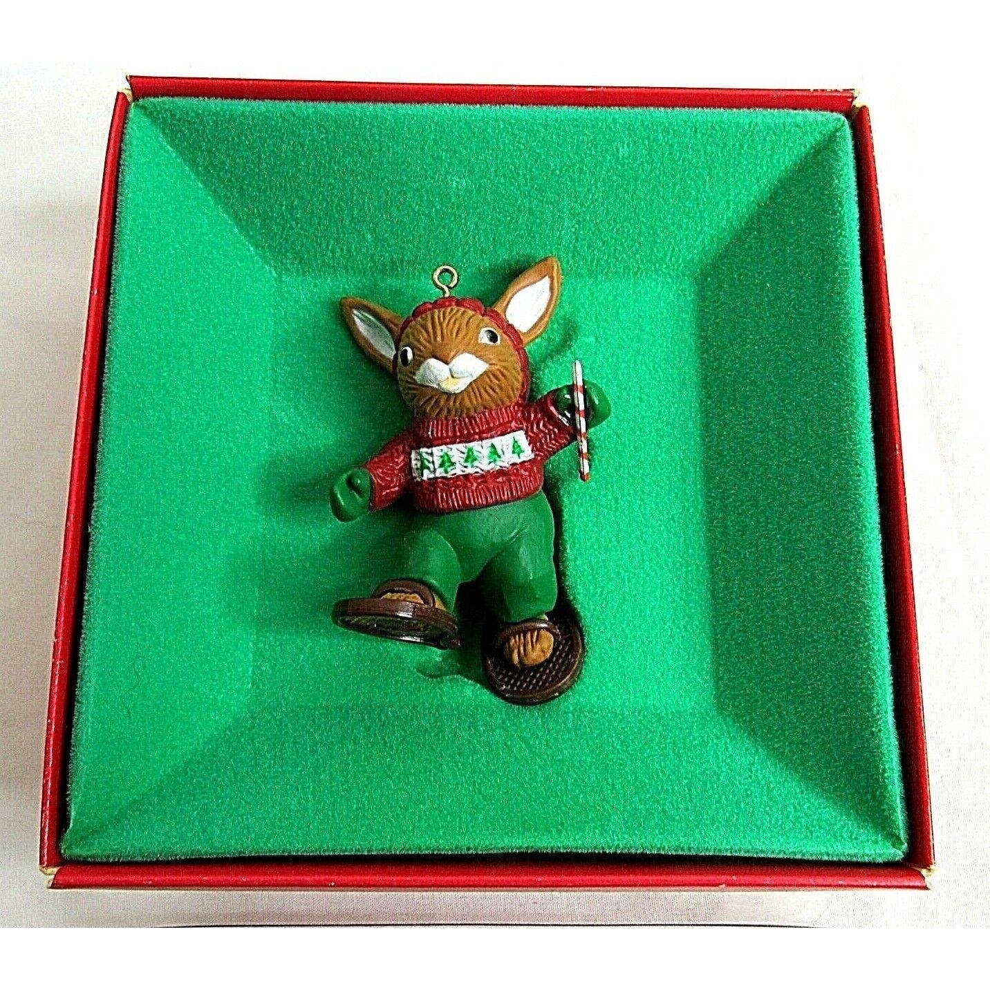 Vintage Designer\'s Collection Ornament Shoppe Christmas Bunny 1981 WXX-266