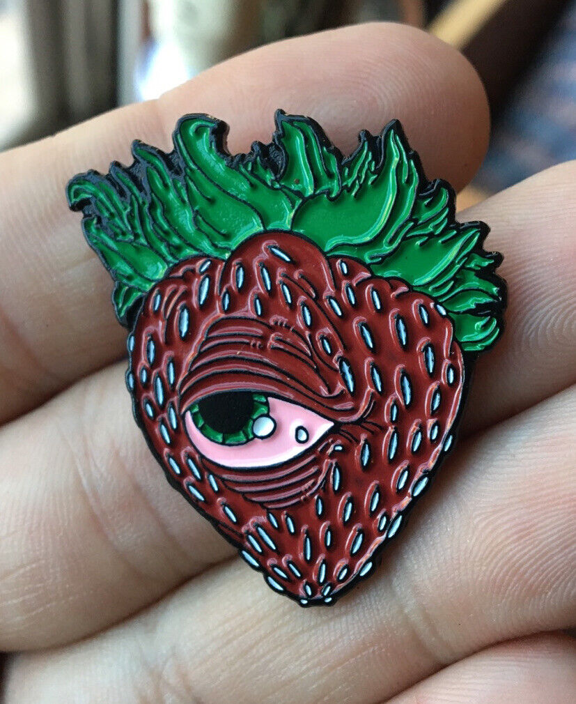 Stoner Strawberry Eye enamel pin 420 710 fruit skate hat lapel bag mohawk punk 